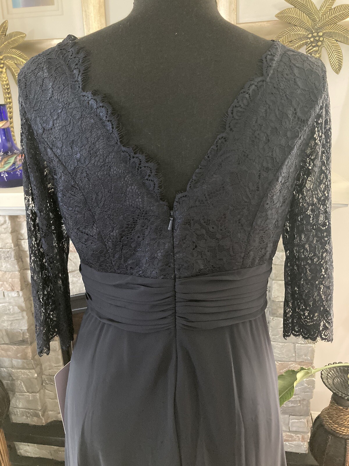 NWT JS Collection Dinner Wedding Empire Waist Lace V-Neck Women's Gown size 8