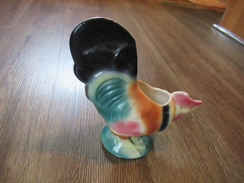Royal Copley Chicken Rooster Planter SEE DESCRIPTION
