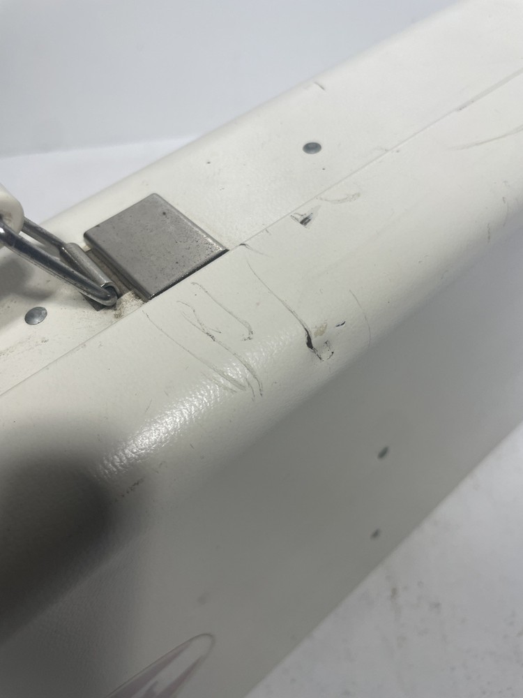 Brother Chunky Knitting Machine KH260