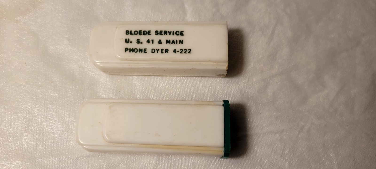 CONOCO Oil Gas Pump Salt and Pepper Shaker Set Vintage 1950s Green and White