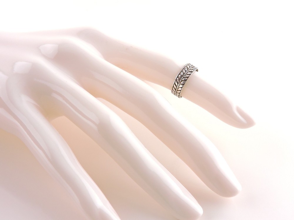 Size 4 Adjustable Sterling Silver Laurel Crown Toe / Midi Ring