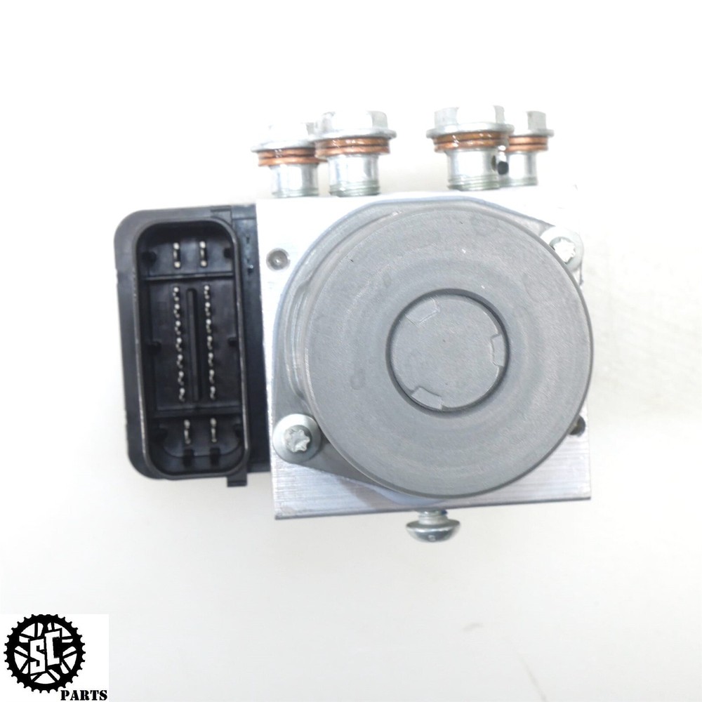 2023 HARLEY DAVIDSON SOFTAIL ABS BRAKE PUMP MODULE