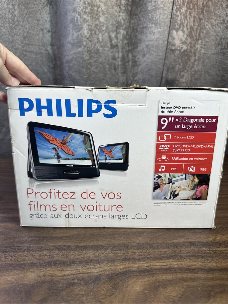Philips PD9012M/37 9" LCD Portable DVD Player, Does Not Include Second Screen