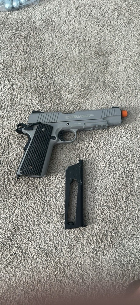 ***AIRSOFT GUNS FOR SALE***