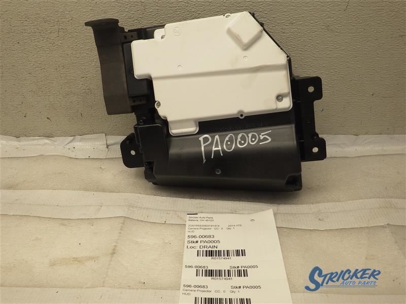 Camera/Projector Head-up Display Fits 13-19 XTS 1574941