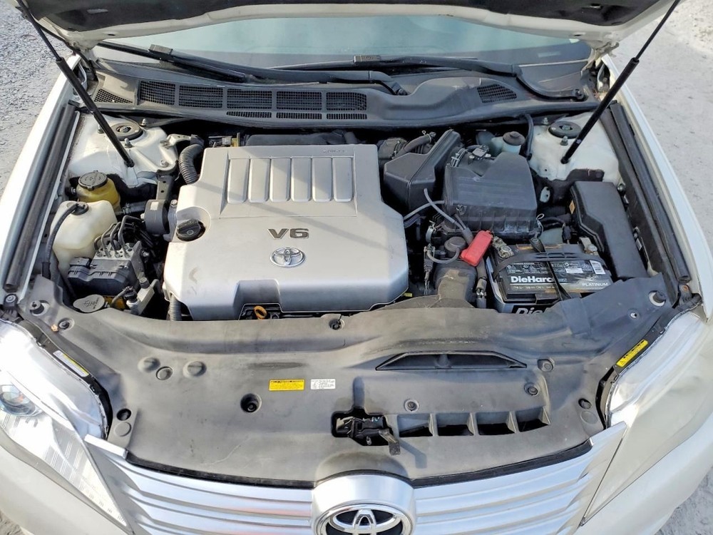 AVALON 2011 Glove Box 5021925