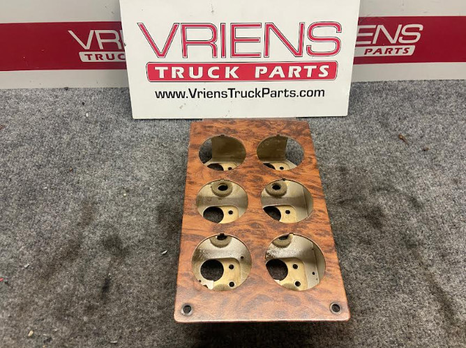 KENWORTH K152-539-2 PANEL-GAUGE