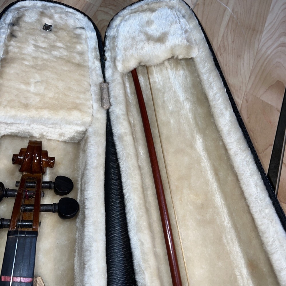 Palatino Model VN-650 3/4 Violin w/ Case and Bow Needs Strings Read