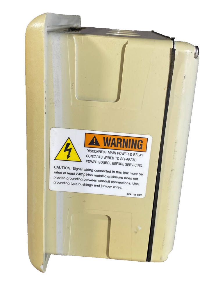Rosemount Analytical Solu Comp II ph Analyzer Model 1055-01-10-22