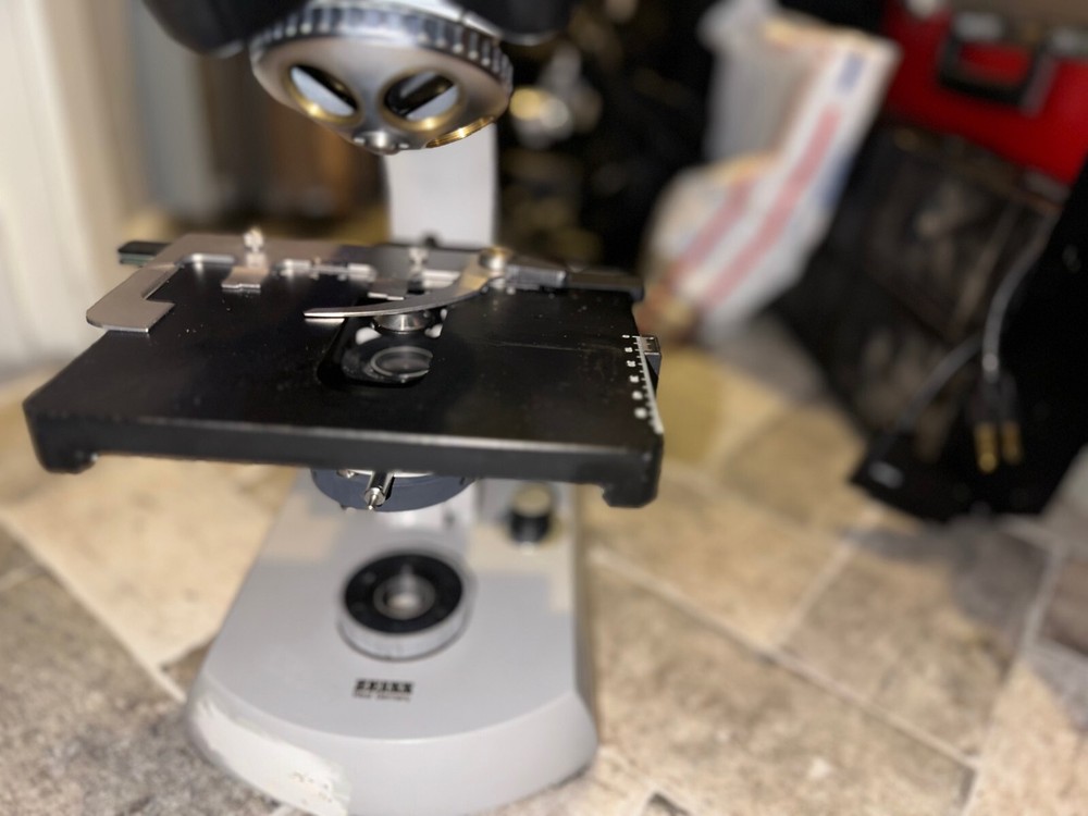 Zeiss Universal Microscope 47 30 14 - 9901 1,25x