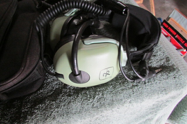 David Clark Model H20-16 Pilot Headset
