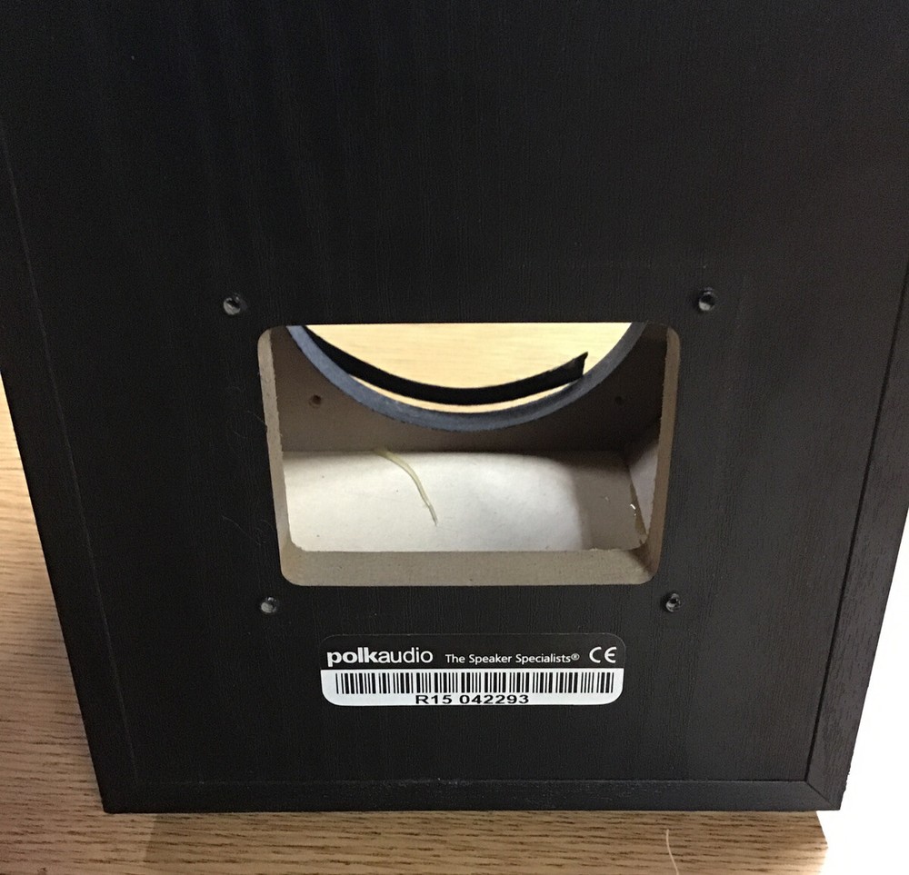 Polk Audio R15 Enclosure
