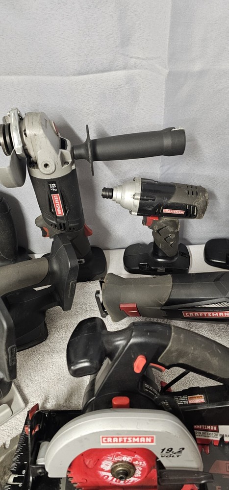 🔥CRAFTSMAN 19.2 Volt 15 Piece Tool Set Everything Works Read Description