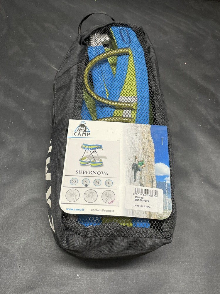 CAMP Supernova Climbing Harness Size Small NEW