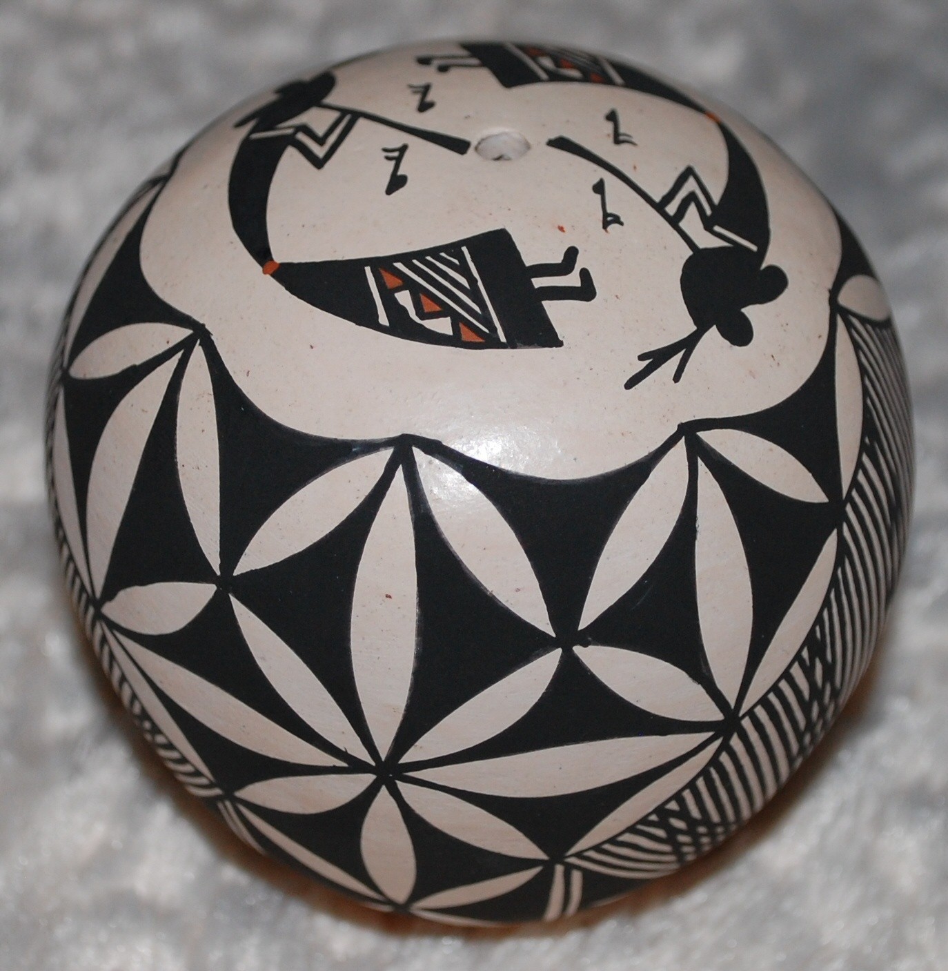 Acoma Seed Jar, Fine Line paint w/ Kokopelli-3.25 tall-3.25 diameter-V. Seymour