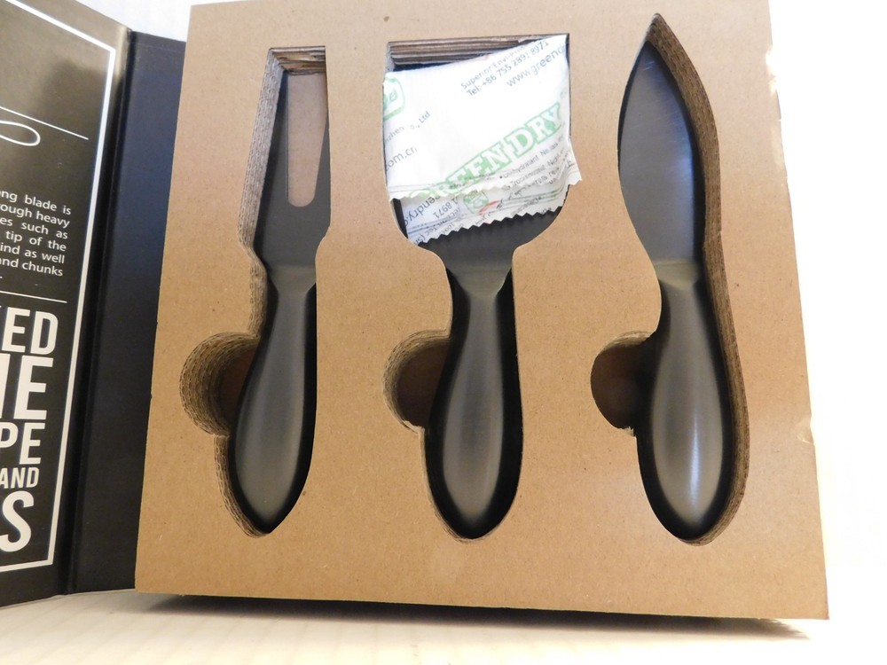 CHEESE FORMAGGIO QUESO FROMAGE SET OPEN BOX NEW