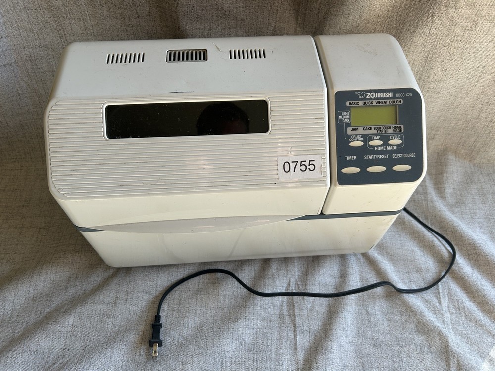 Zojirushi Home Bakery BBCC-X20 Bread Maker Machine 2lb - Missing Paddles
