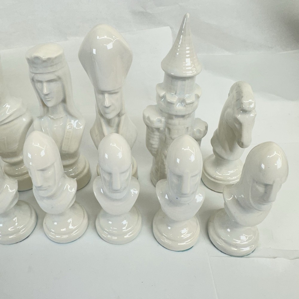 Ceramic Bisque 32 Piece Large Scioto Chess Set 1979