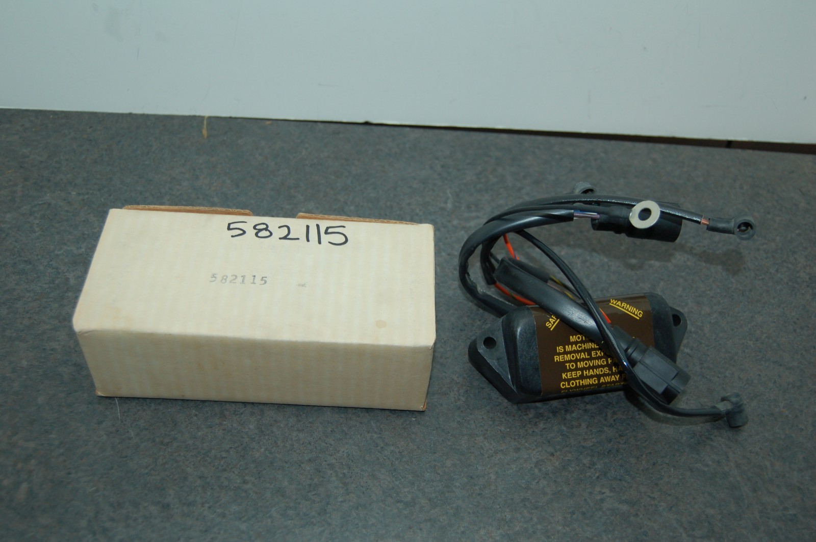 NOS GENUINE OMC 582115 Power Pack Assy 0582115 Evinrude NEW OLD STOCK FACTORY