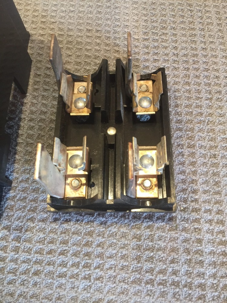 ITE WALKER P302ML 30AMP 240VOLT FUSE BLOCK AND 30AMP PULLOUT