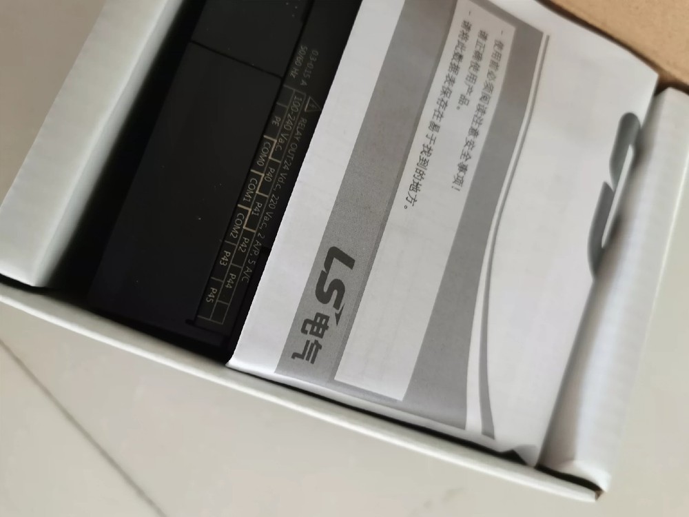 1pcs LS K7M-DR14UE Programmable Logic Controller