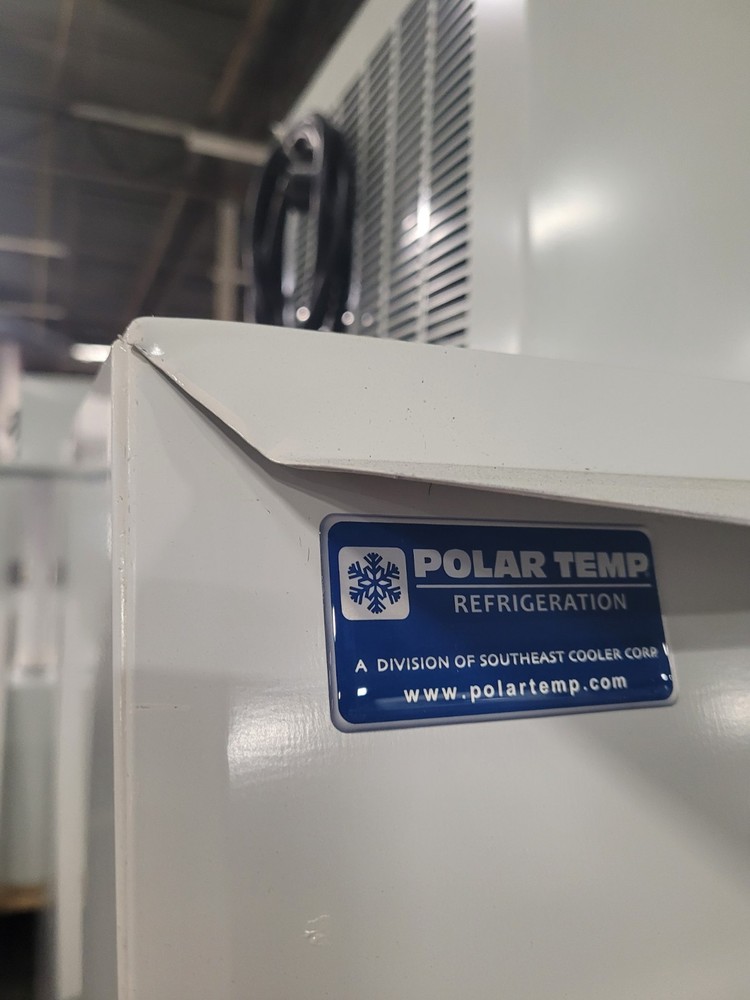 Polar Temp 380CWP Ice Merchandiser Scratch/Dent