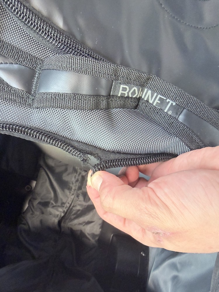 Genuine Bownet Commanders Catchers Bag (Black)