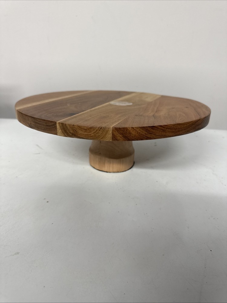 Wooden Cake Stand with Round Base