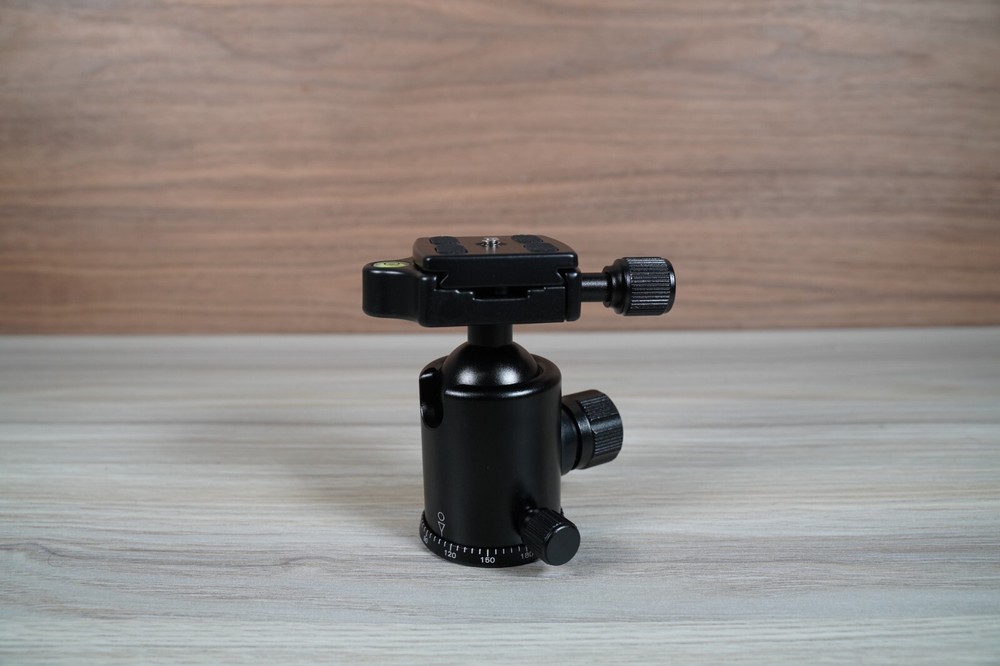joilcan tripod head With Quick Release Plate And Level - new