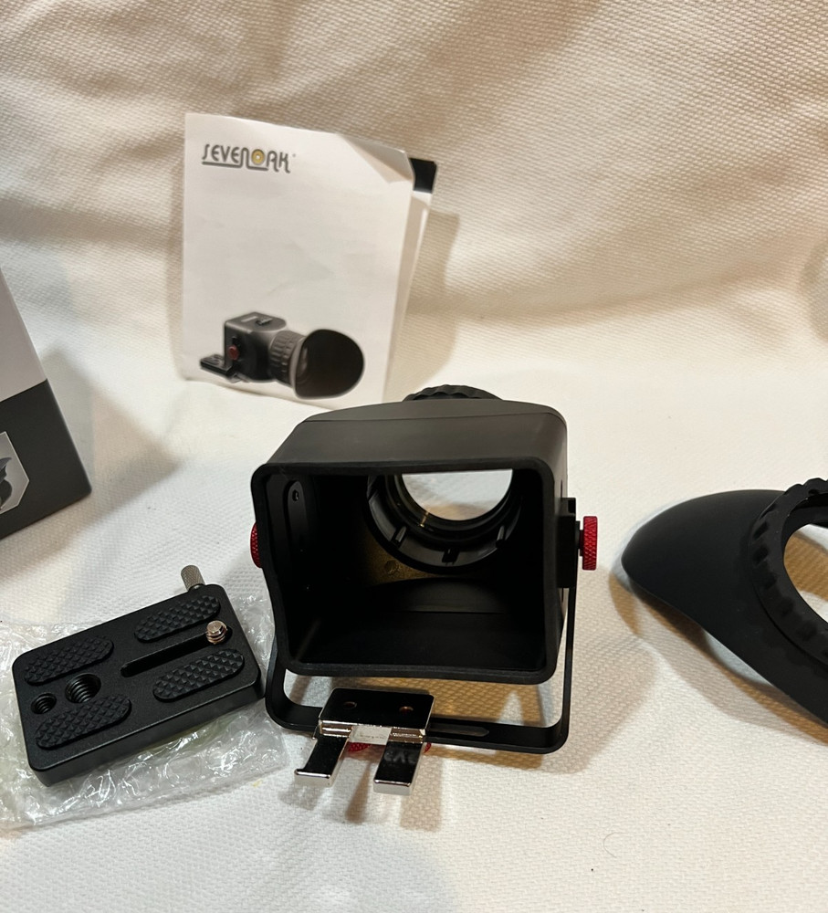 Viewfinder 3.2” Sk-VF Pro 2 adjustable Right /Left- back/forth Sevenoak