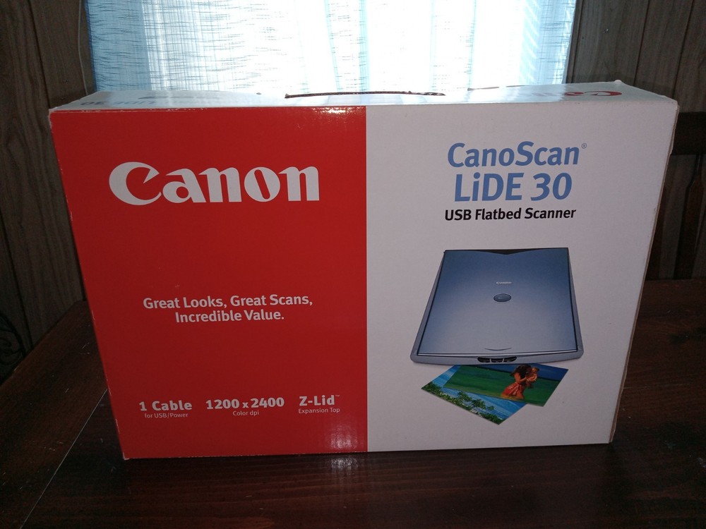 CANON "CanoScan LiDe 20" USB Flatbed Scanner • Cord • Stand • Disc *UNTESTED*