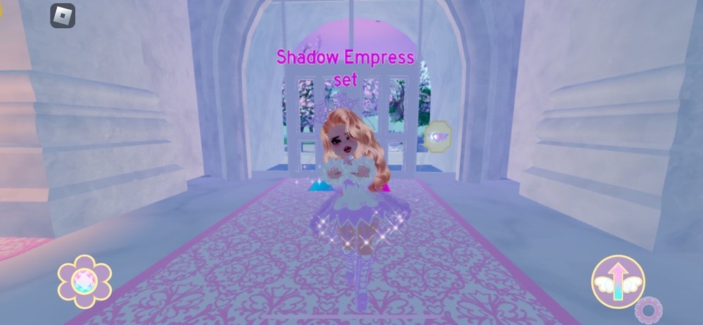 Royale High Sets!!)READ DESCRIPTION PLEASE BEFORE BUY!)SAME DAY DELIVERY/Lvl 75+
