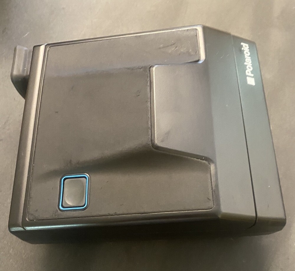 Vintage Polaroid Spectra System SE w/ Case