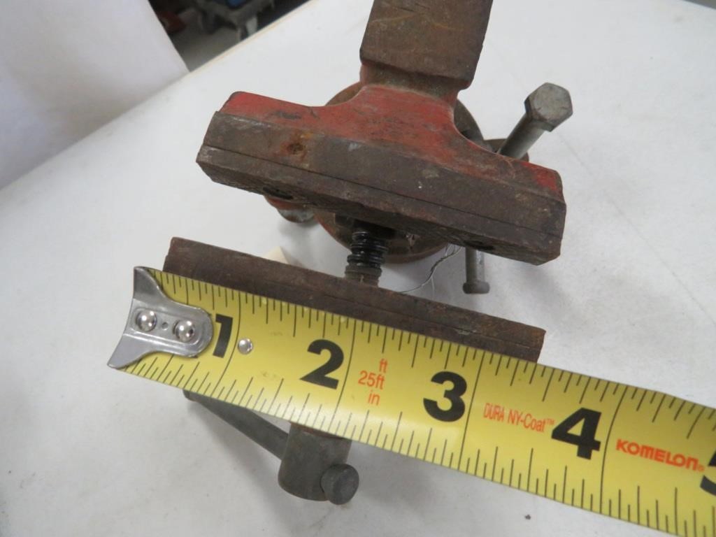 Vintage KMC (K-Mart Corp) Bench Vise, 3-1/2" Wide Jaw w/Swivel Base