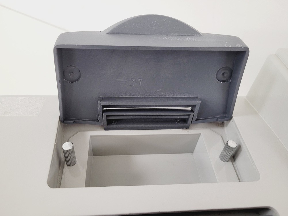 Camspec M508 Spectrophotometer Lab