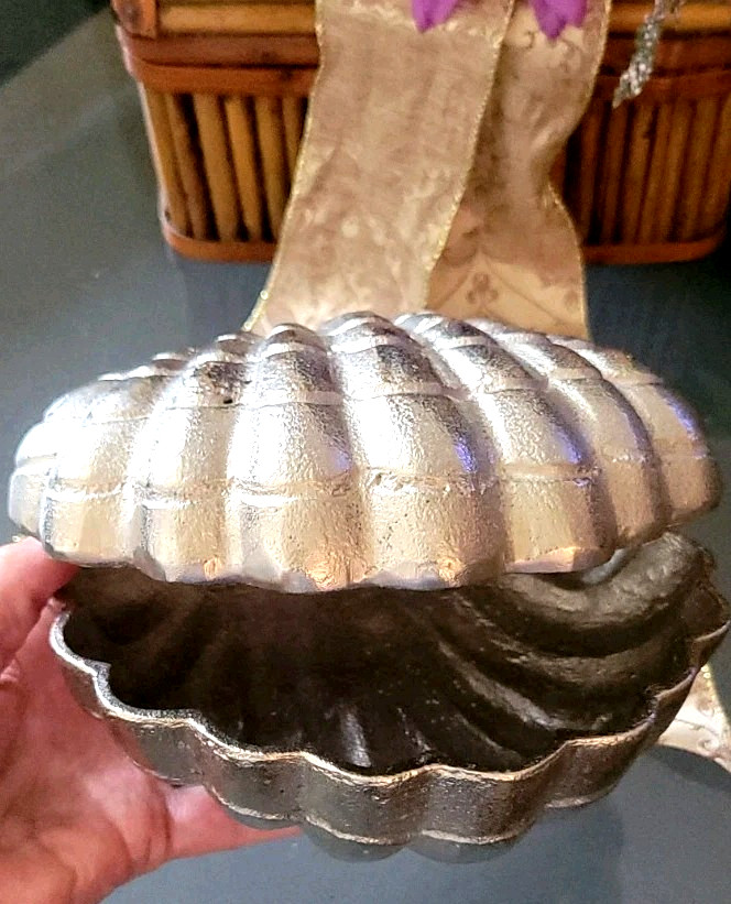 Clamshell Shell Scallop Hinged Large Trinket Keepsake Box Vtg Rare Unique