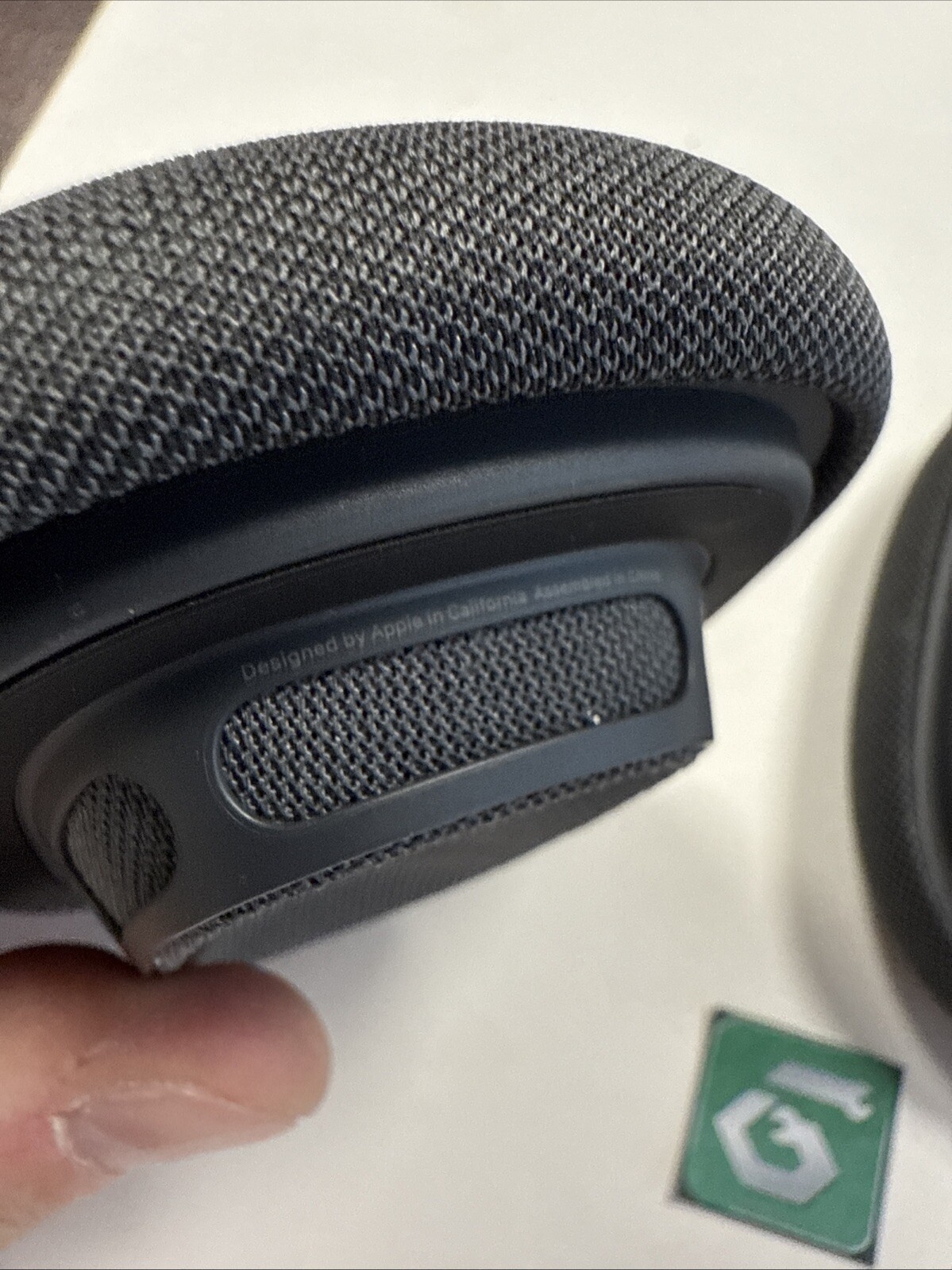 Apple AirPod Max Replacement Ear Cushions Genuine OEM Black Left And Right Used