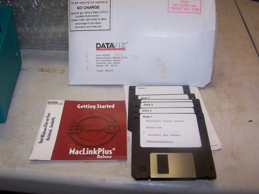 DataViz MacLink Plus Deluxe Translator Software on 3.5" Disks for Macintosh