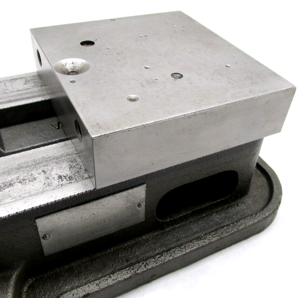 KURT ANGLOCK 6" MILLING MACHINE VISE - #D60