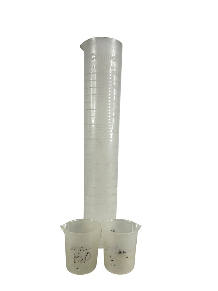 Corning LAB  CYLINDER 2000ml & two 50ml
