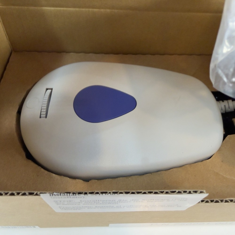 Intel PC Camera Pro Pack USB Video-In Complete Kit Boxed Vintage Webcam