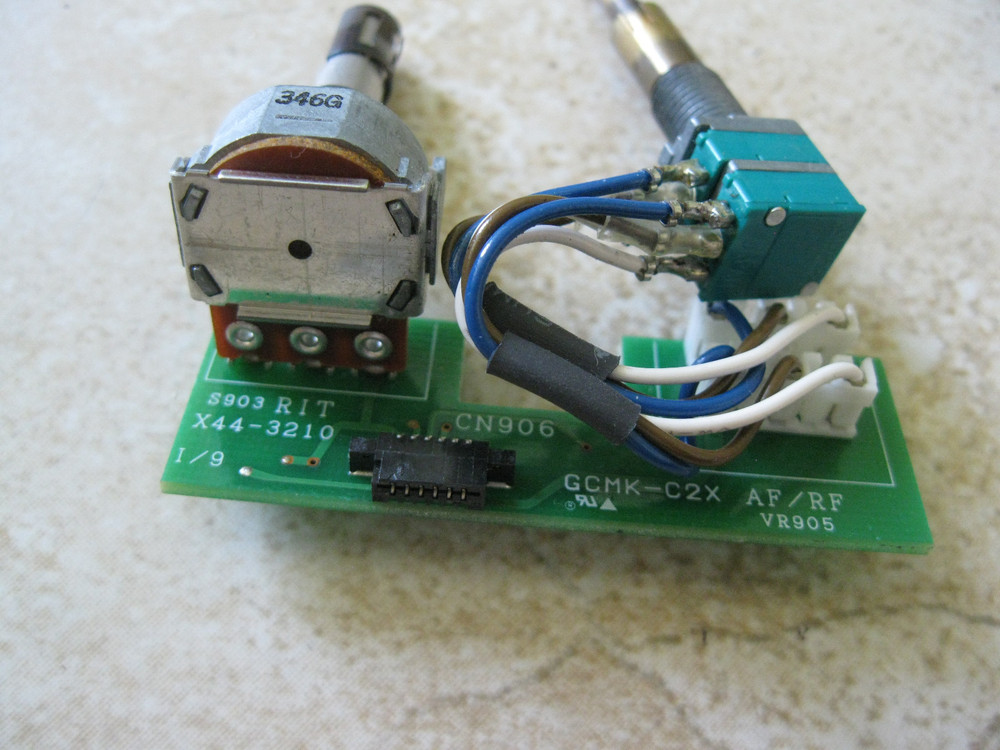 TS-870S AF/RF + RIT/XIT controls in Excellent shape working as they should