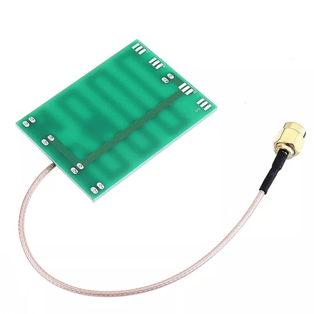 Circular Polarization 902 928MHz UHF RFID Reader Antenna with 5dBi Gain