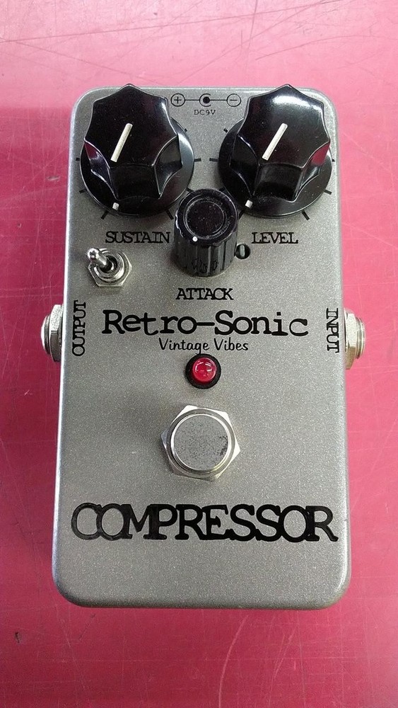 RETRO-SONIC Model Compressor