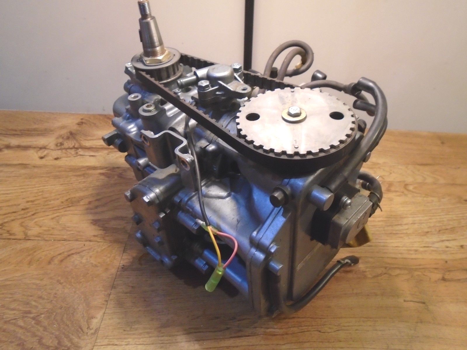 1985-1989 Yamaha 9.9 hp 4 stroke powerhead crankcase assembly