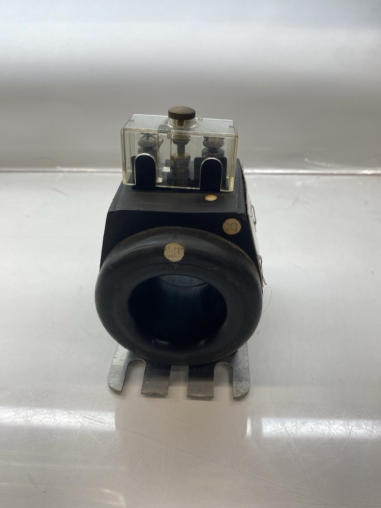 ASSOCIATED ENGINEERING Type HA CURRENT TRANSFORMER Ratio 400:5