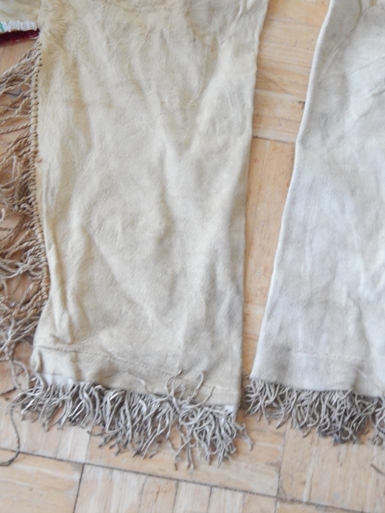 ANTIQUE COMANCHE SO. PLAINS INDIAN INDIAN BEADED HIDE LEGGINS TWISTED FRINGE