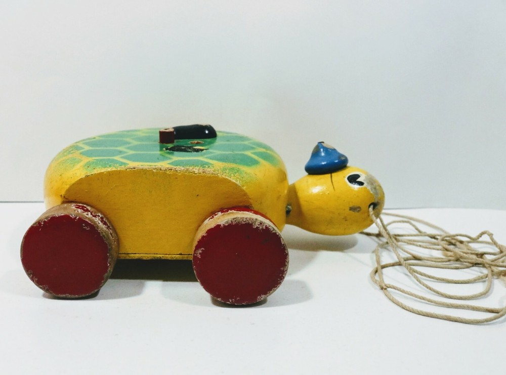 Vintage Pull Toy Turtle from Red Robin