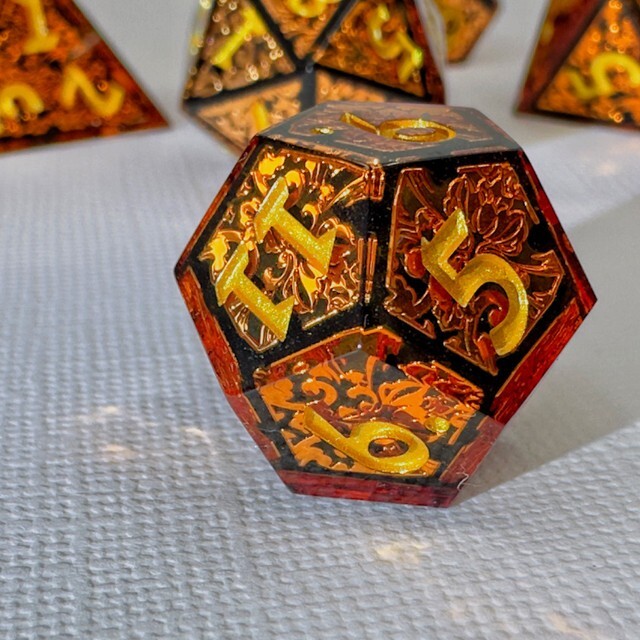 Sage's Arabesque Copper Sharp Edge Resin Polyhedral Dice Set DnD RPG TTRPG