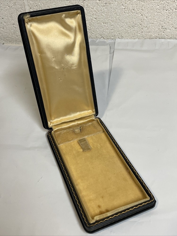 Vtg WWII–Vietnam US Medal Presentation Case Box Only Empty Coffin